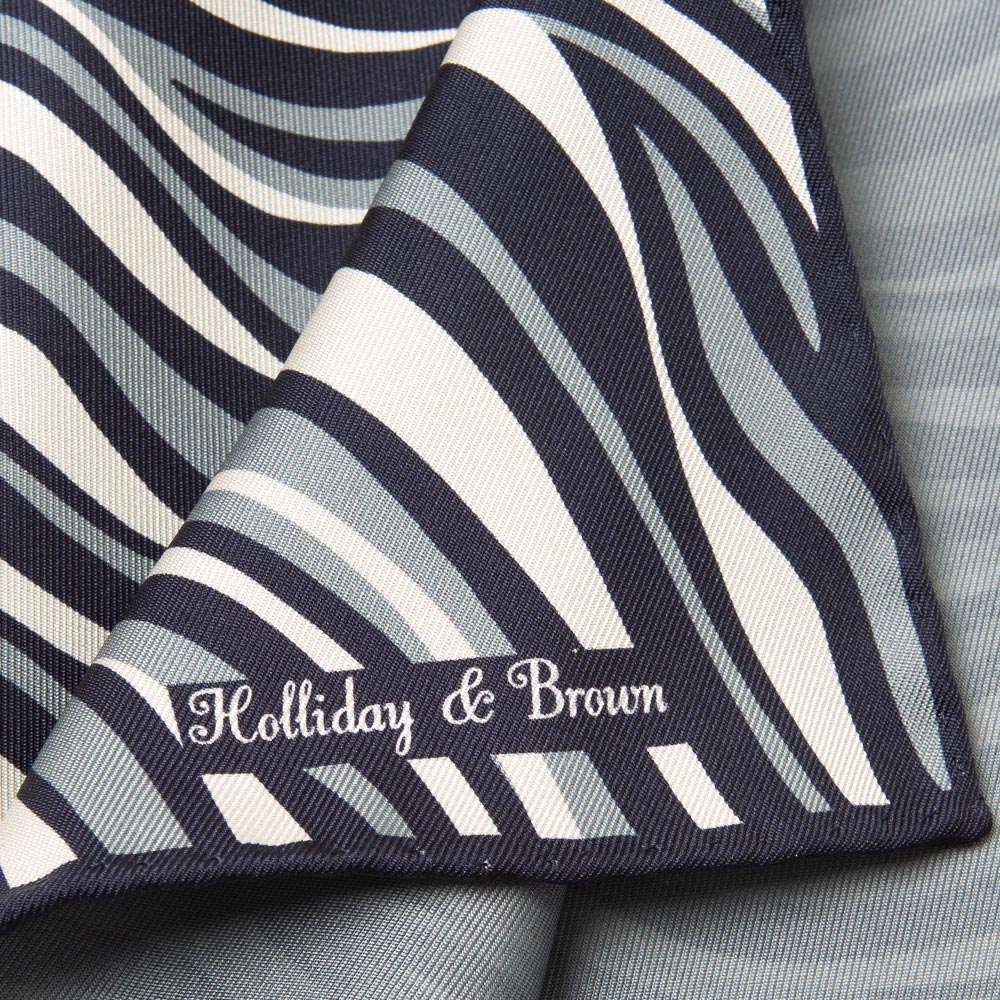 Wave & Solid Double Faced Navy Gray Printed Silk Pocket Square