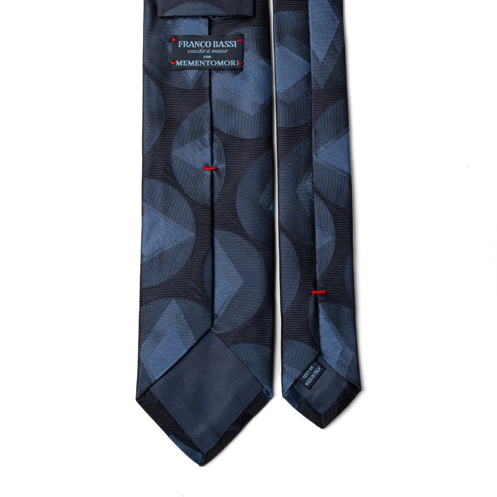 Blue Big Diamond Circle Pattern Dark Navy Woven Silk Tie