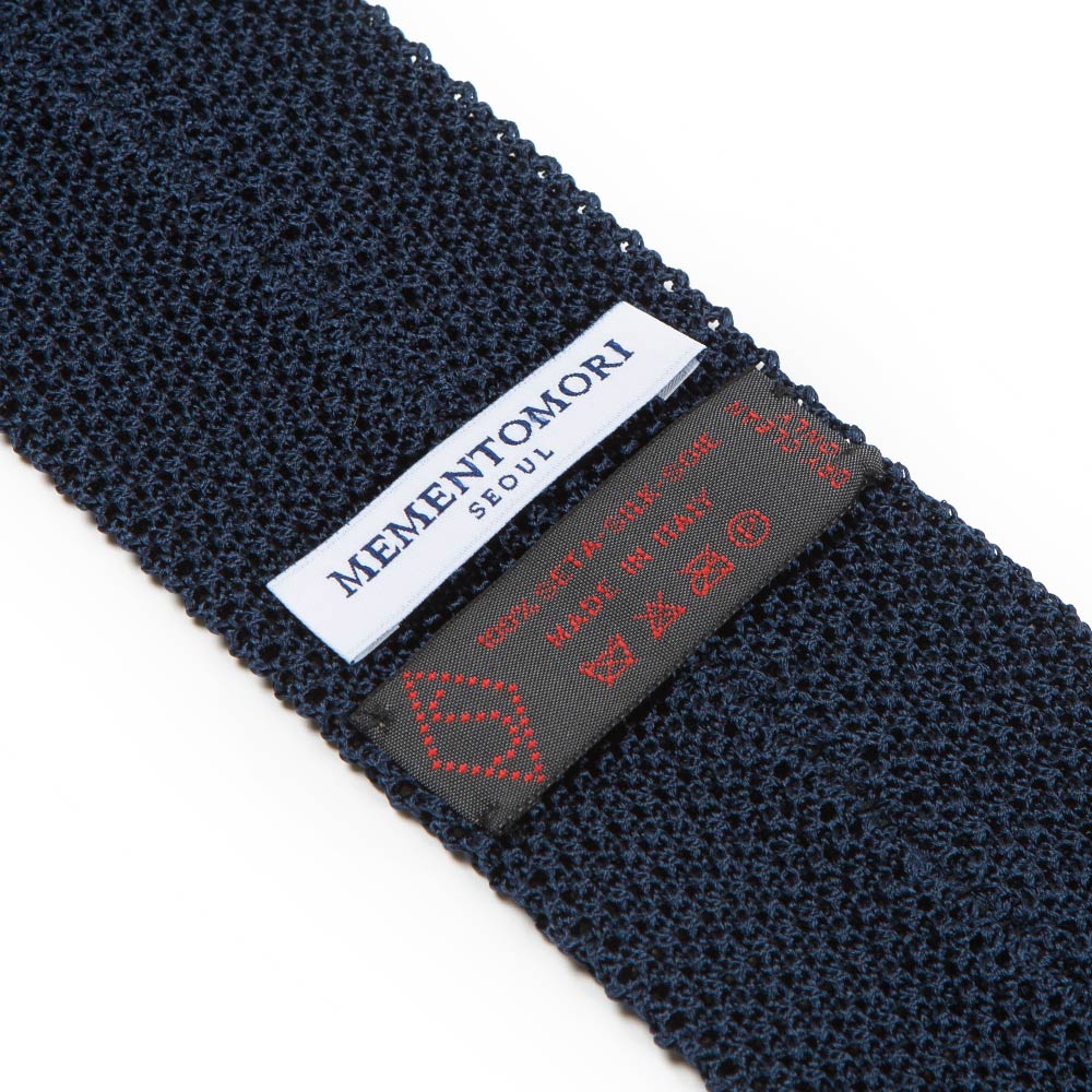 Classic Navy Solid Silk Knit Tie