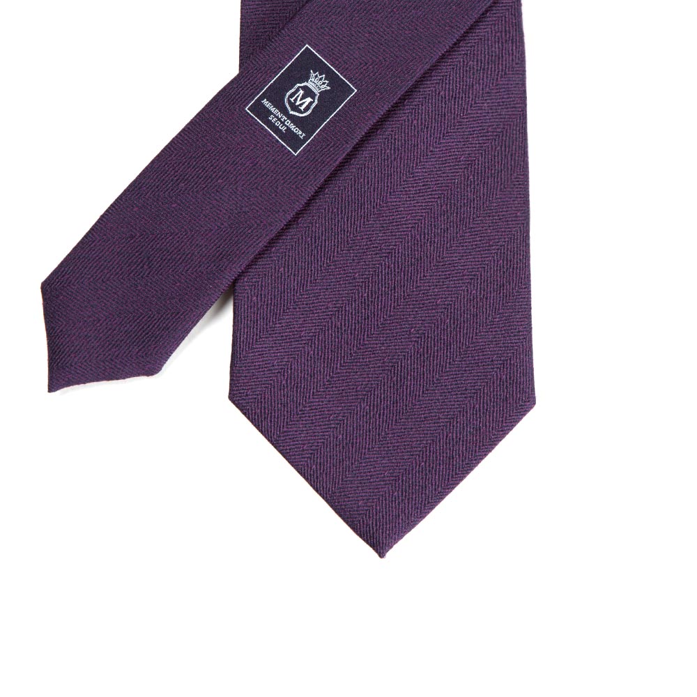 Herringbone Solid Bordeaux Silk Tie