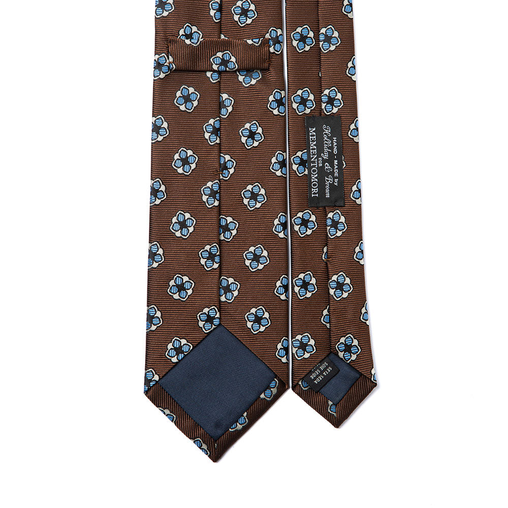 Baby Blue Clover Pattern Brown Woven Silk Tie