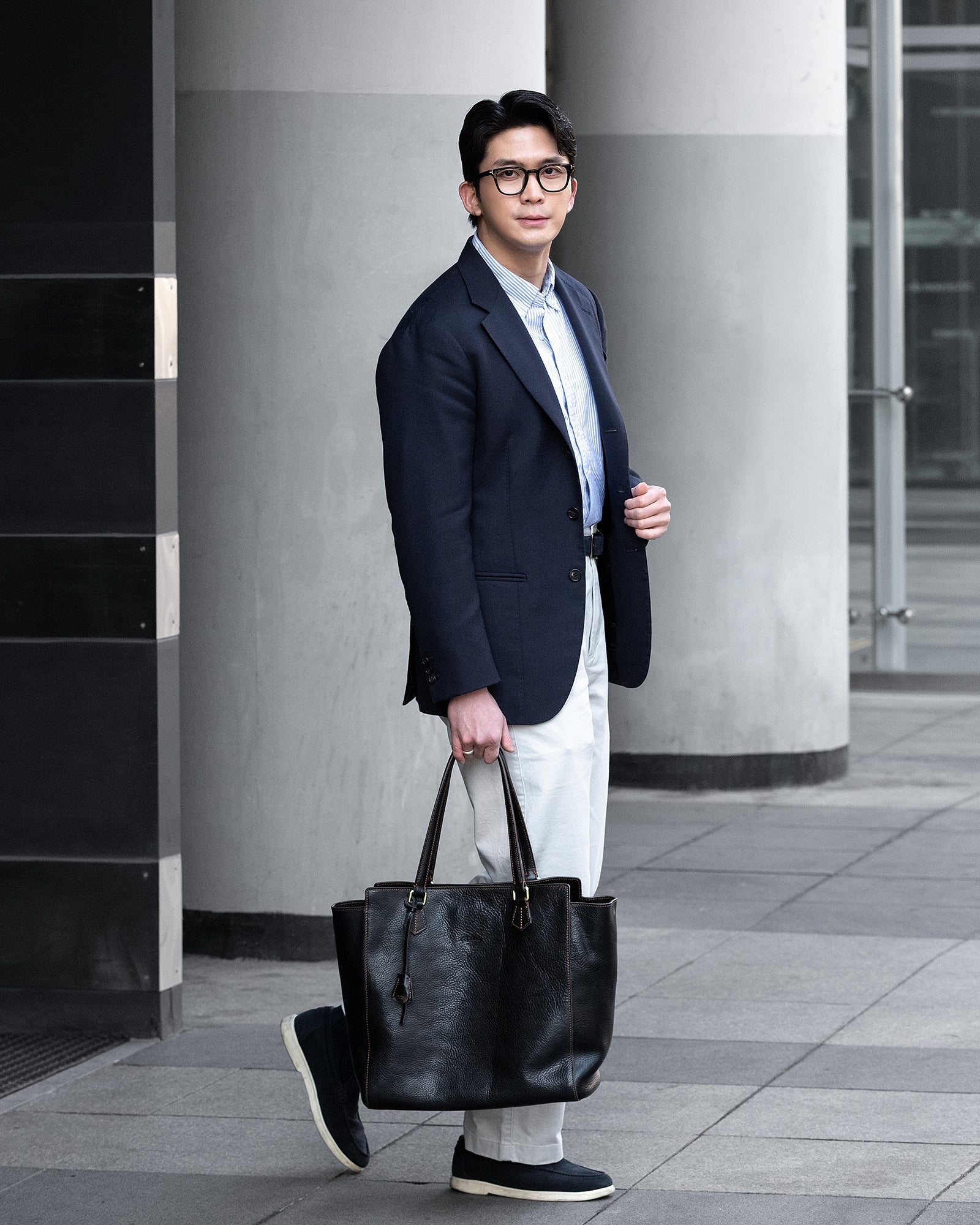 Jet Black Bridle Leather Essential Tote Bag