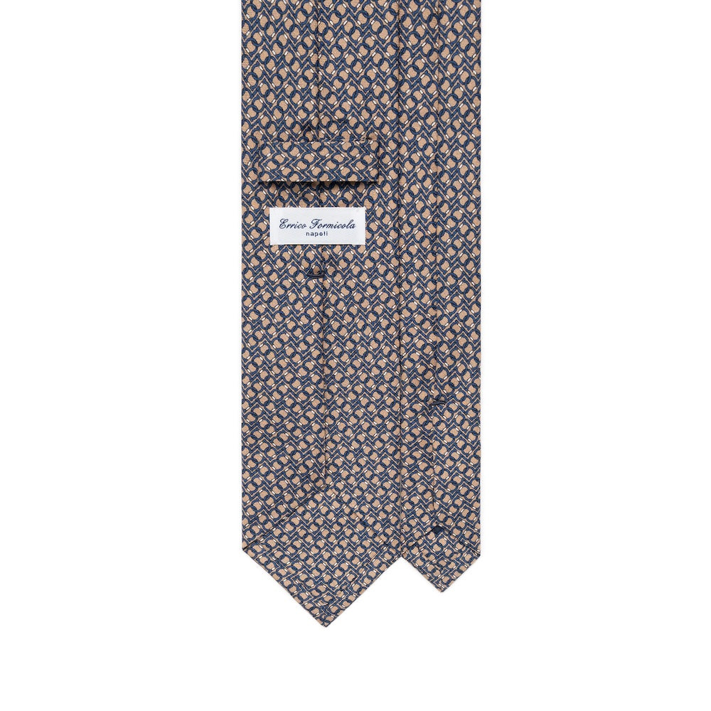Chain Link Pattern Sand Beige &amp; Navy Printed Silk Tie