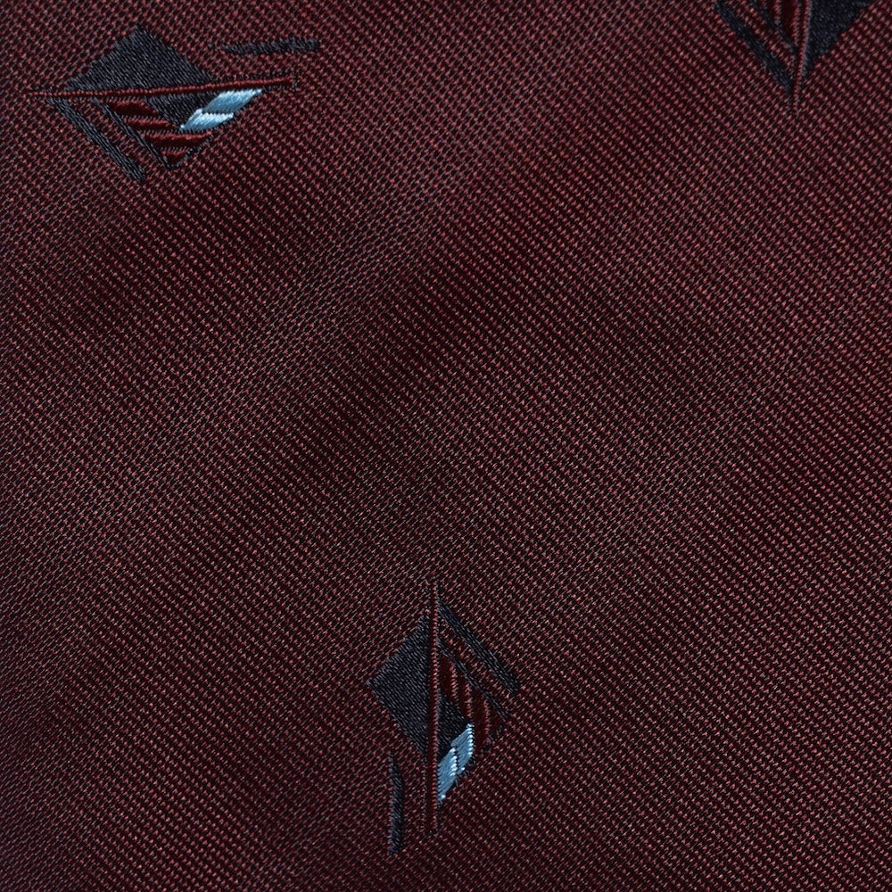 Geometric Diamond Pattern Burgundy Woven Silk Tie