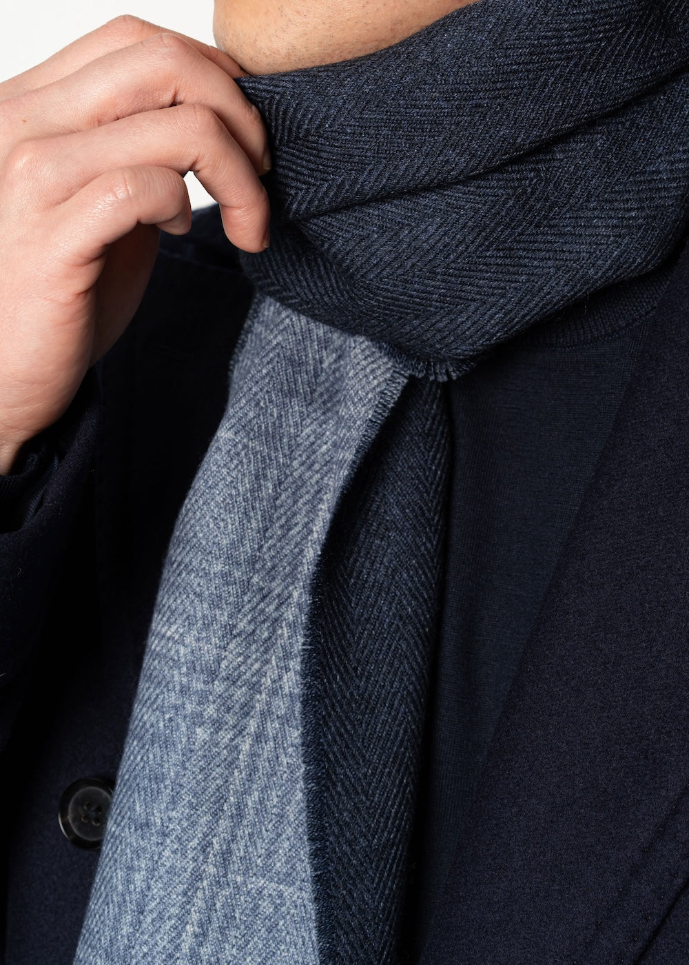 Cozy Blue Check Pattern &amp; Navy Solid Double Face Wool Scarf