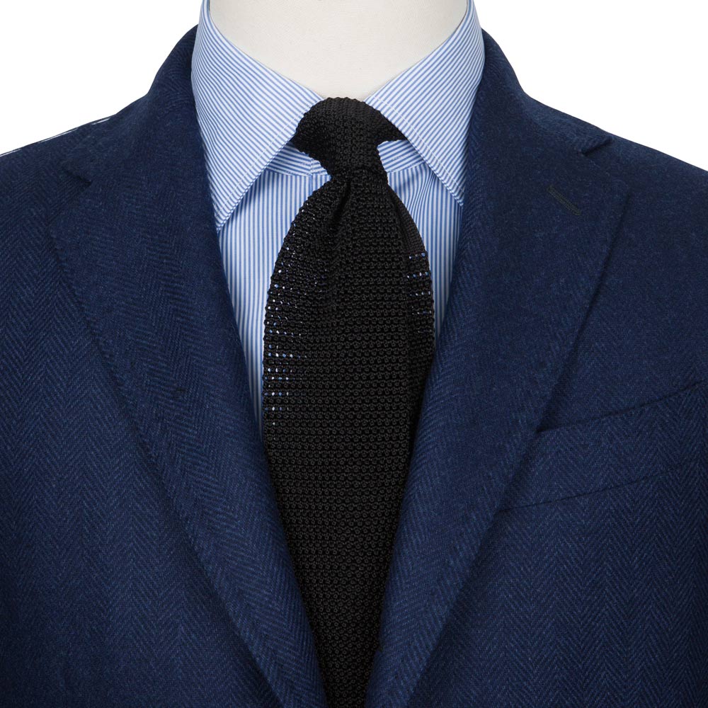 Jade Black Solid Silk Knit Tie